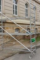 Rollgerüst, Fahrgerüst für Fassadensanierung in Dresden